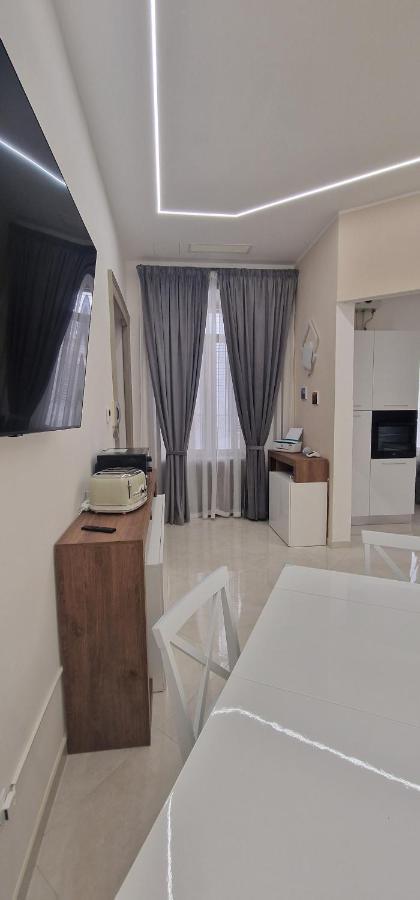 Appartamento B&B La Dimora Di Parthenope Nápoles Exterior foto